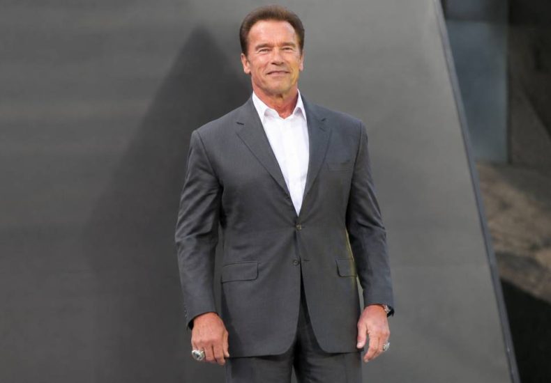 Größe von Arnold Schwarzenegger: Wie groß ist der Schauspieler?